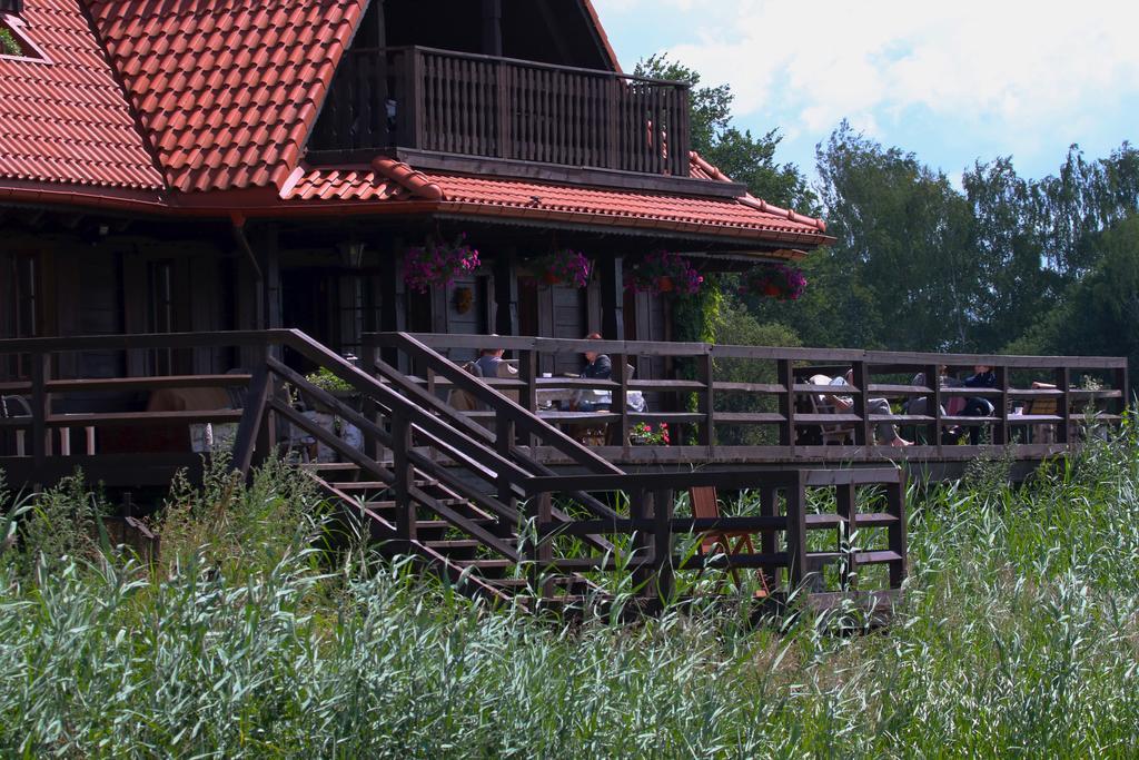 Dwor Labedzie W Kiermusach Kiermusy Exterior photo